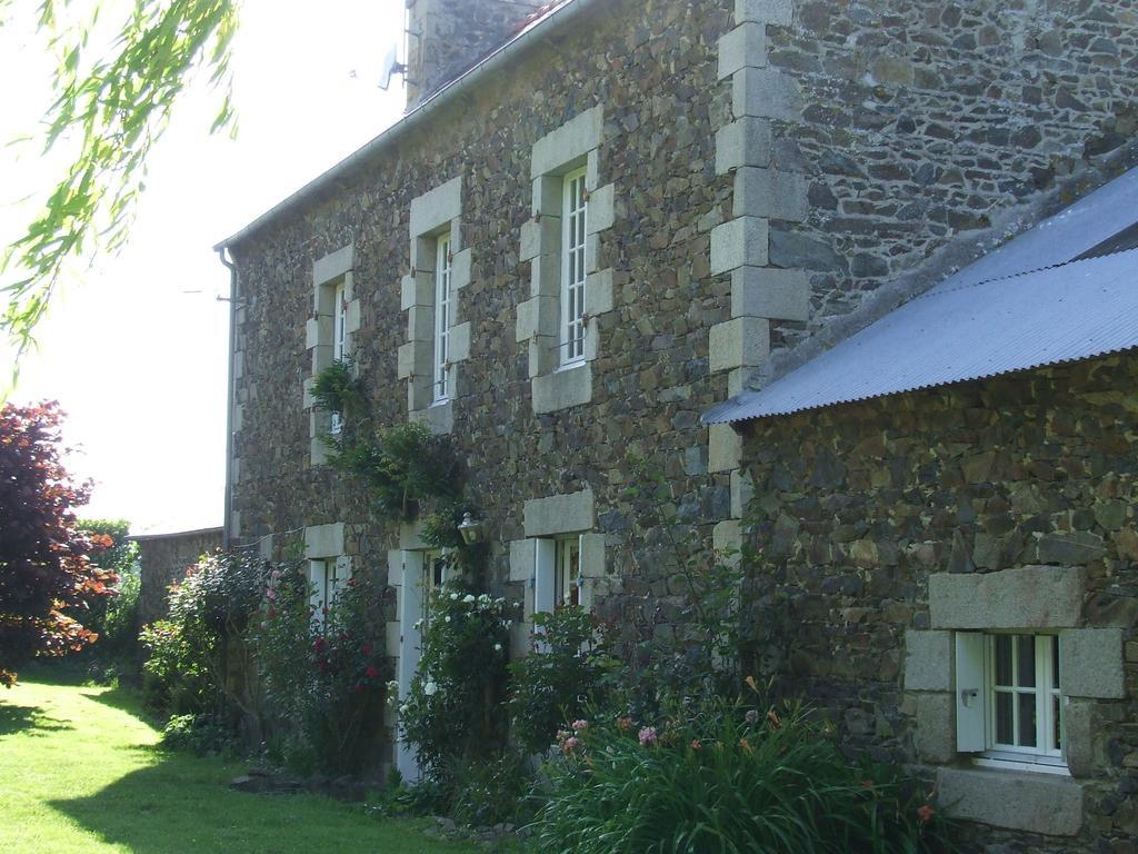 Holiday Home Le Gite De Kerneuil Gommenecʼh Habitación foto